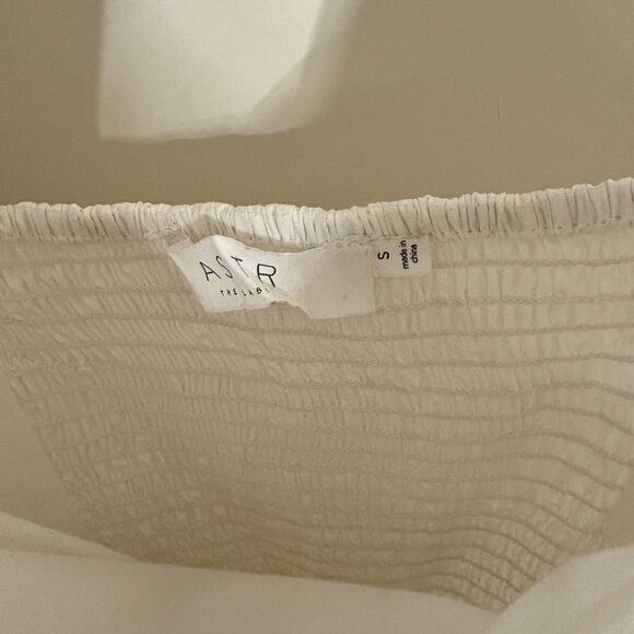 ASTR The Label White Puff-Sleeved Peasant Midi Dress - Picture 6 of 6